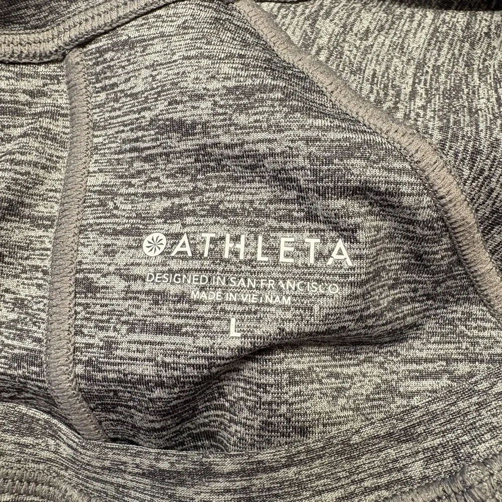 Athleta Pacifica Half Zip Rashguard Swim Top Long Sleeve UPF 50+ Size Large Gray